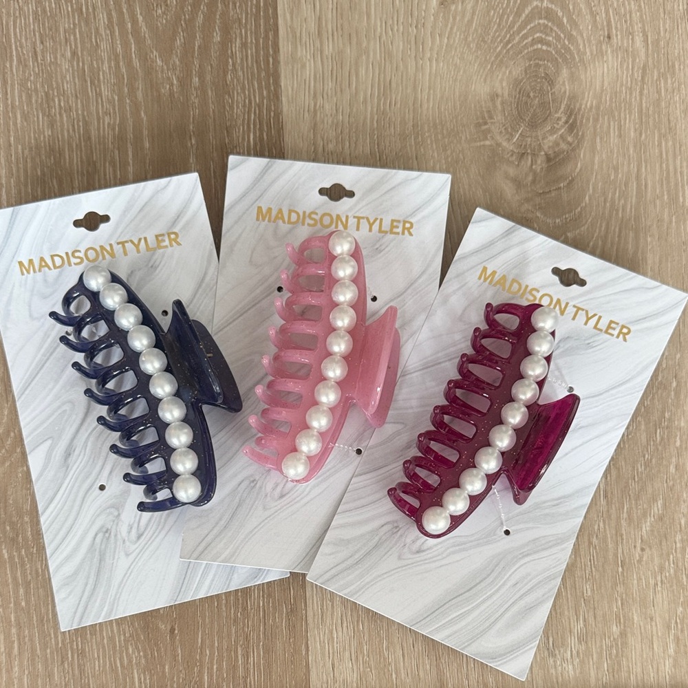 Madison Tyler Glitter Pearl Claw Clip Set NEW 🏷️